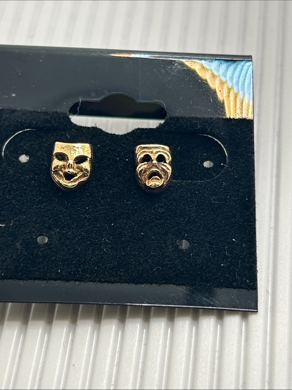 14KT Gold Theatrical Mask Stud Earrings - Picture 2 of 7